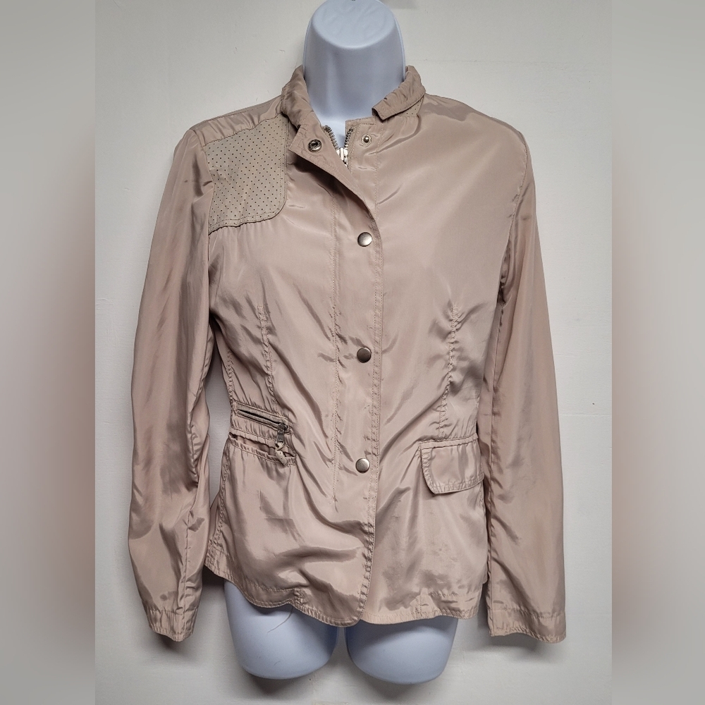 June S Beige Windbreaker Jacket Leather Trim Snap Down Front